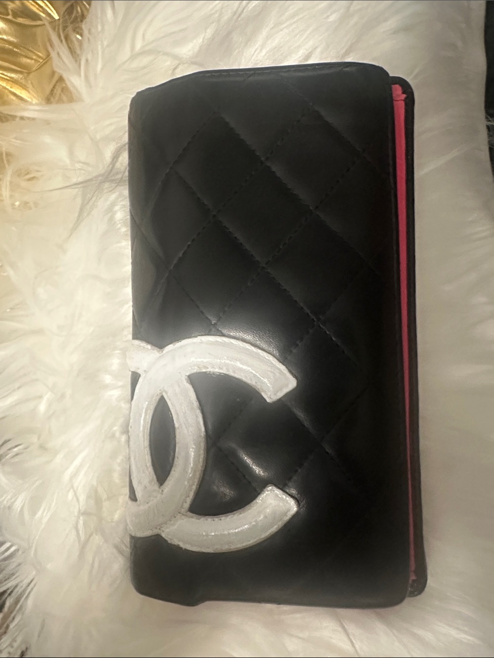 CHANEL Black Quilted Leather Wallet with White Logo and Pink Edge